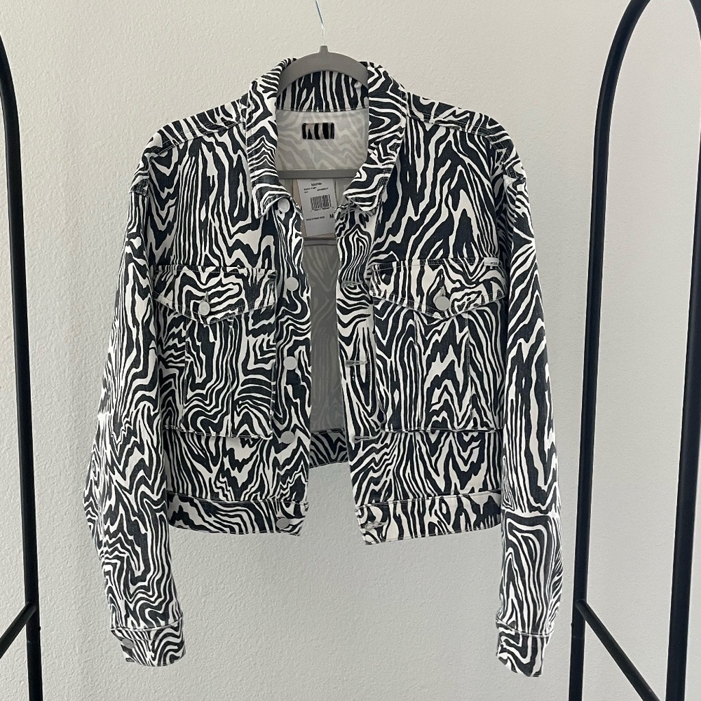BRAND NEW MOTHER | The Out Of Pocket Jacket Hoofing It Wash in White | Size M - Picture 2 of 12